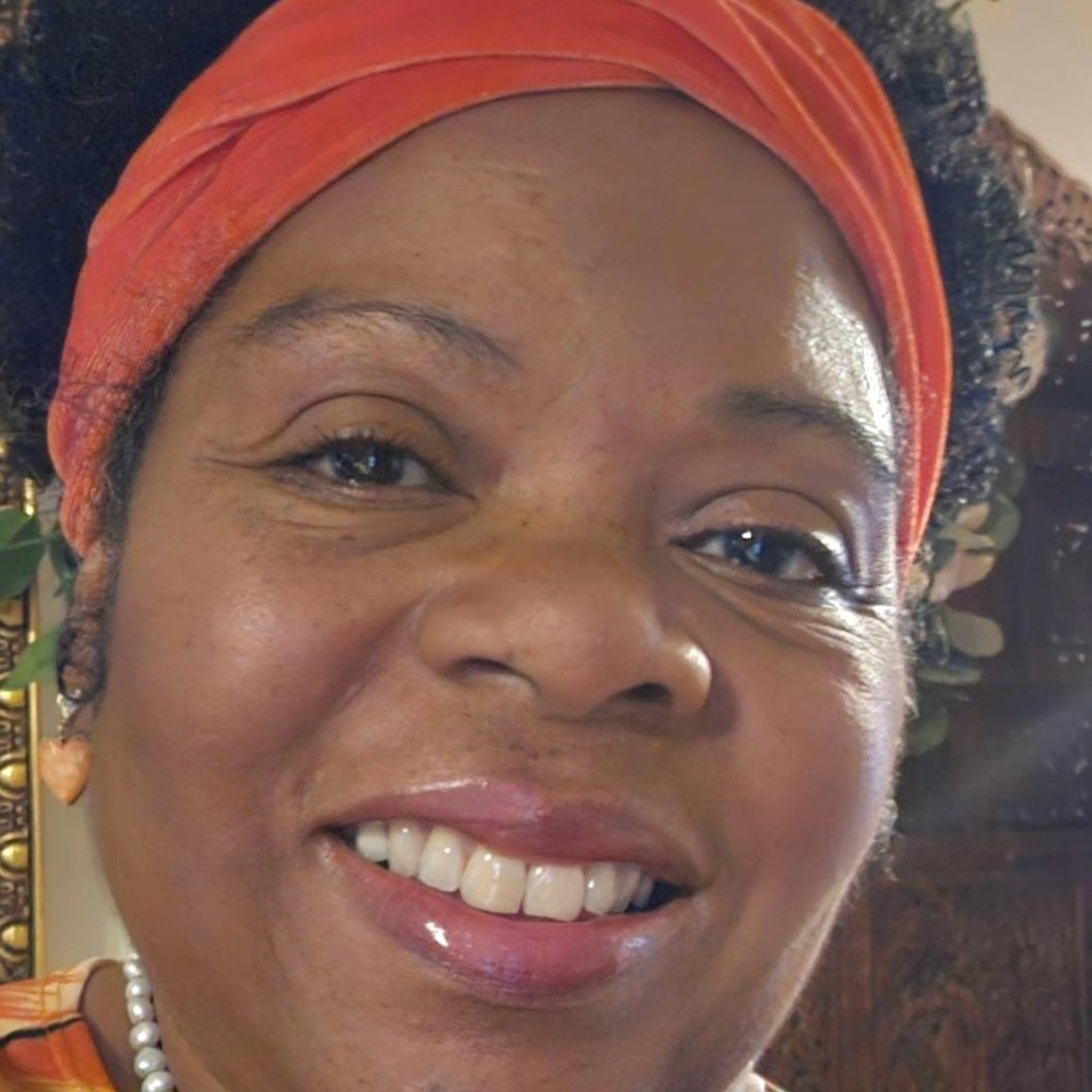 Meet your Posher, Di